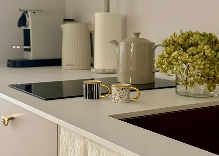 West Sea View Prima 76 By Sealuu